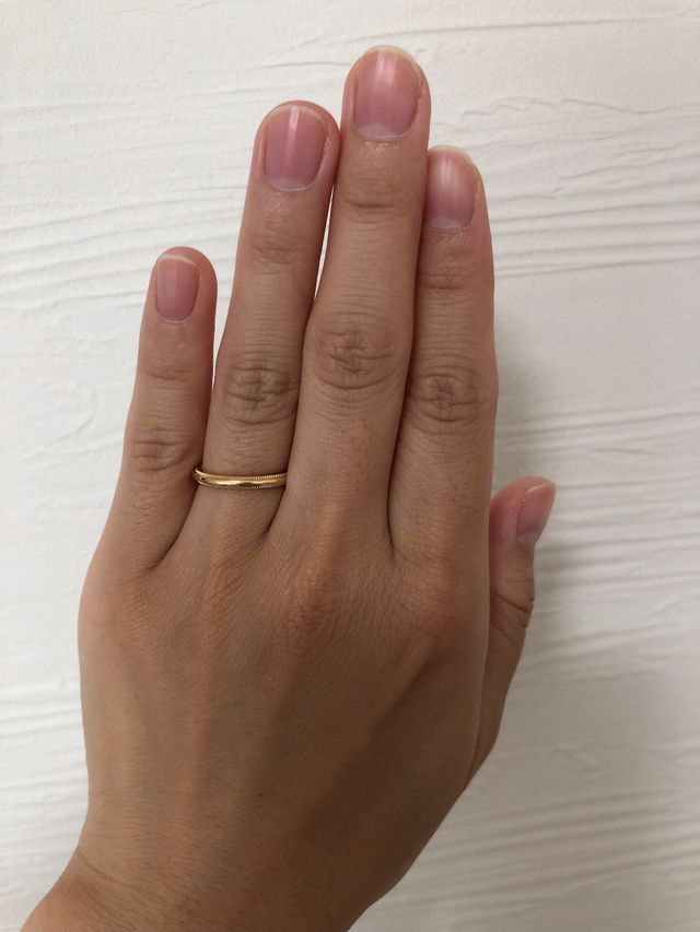 太さが2種類あり、わたしは細いタイプを選びました。