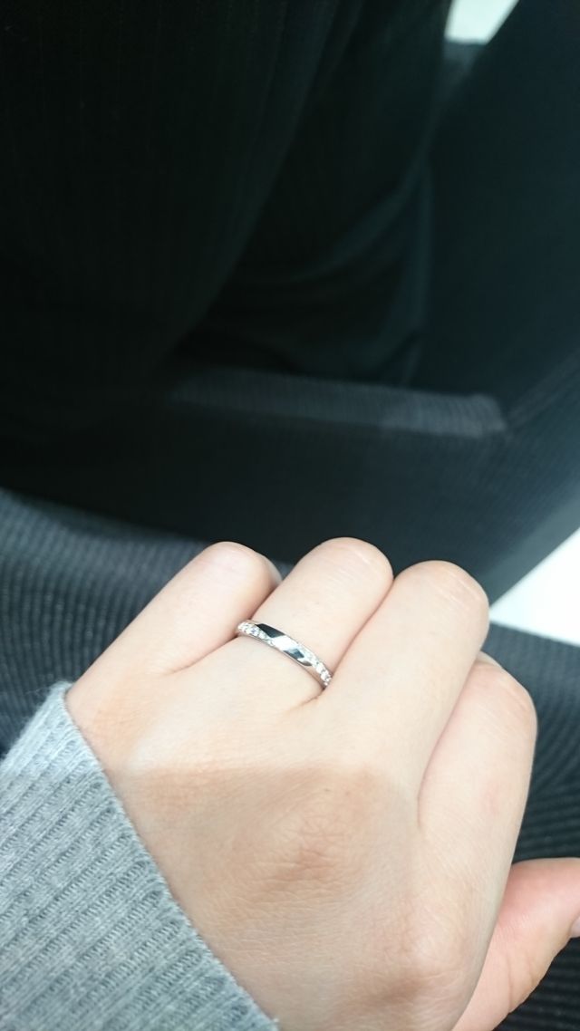 少し派手かと思ったので遠目で見てみました。