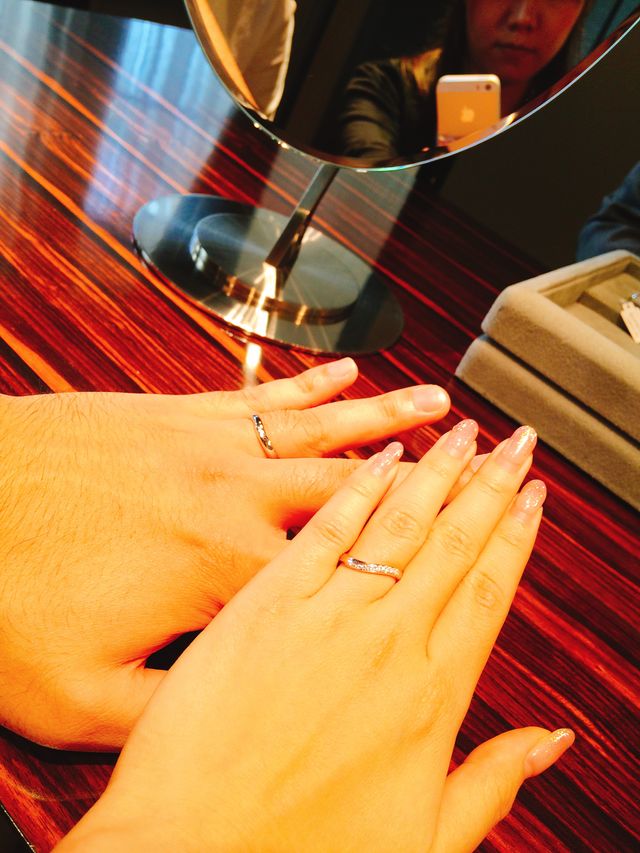 ペアで結婚指輪の試着