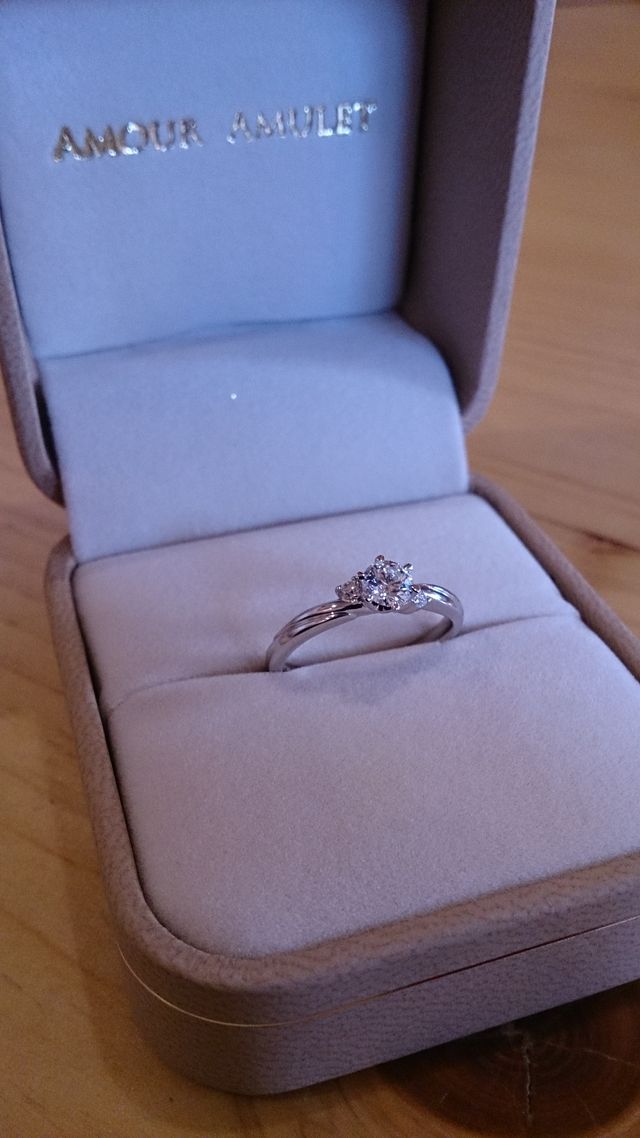 婚約指輪