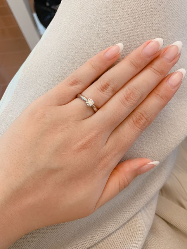 ダイヤの輝きが違います♪