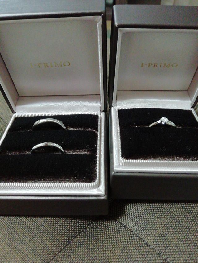 マリッジリングとエンゲージリング