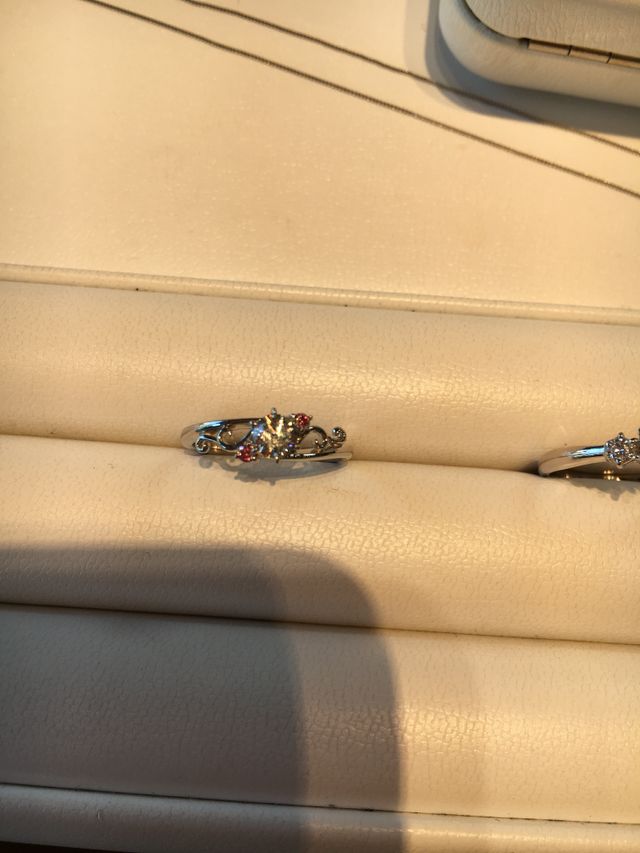 店舗で相談していた時の写真です