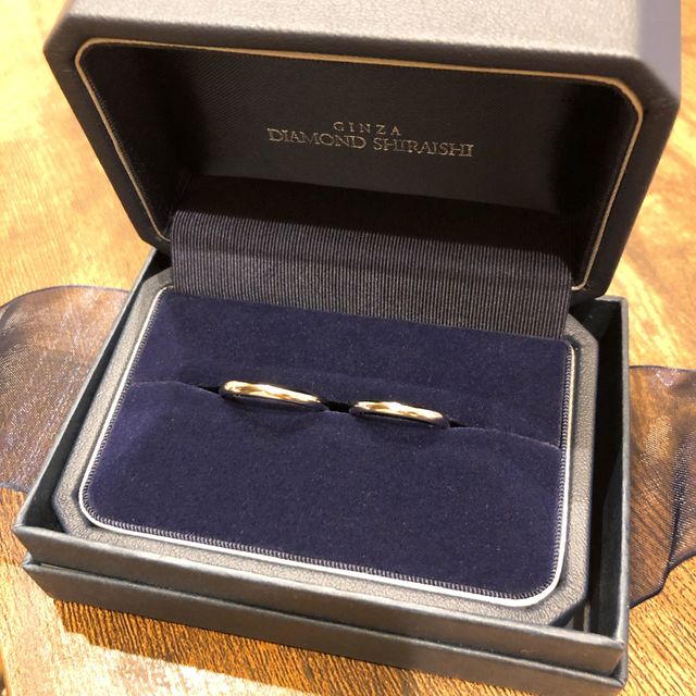 シンプルなストレートタイプの指輪です。