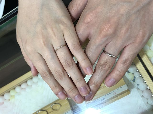 男性はシンプル、女性は可愛い感じのデザインでとても良いです