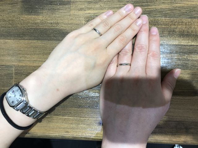 素材はそれぞれの好みに合わせて選びました。