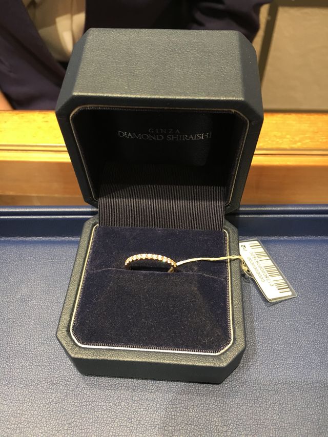 指輪と指輪ケース