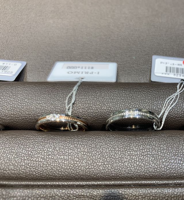 ミル打ちデザインです。