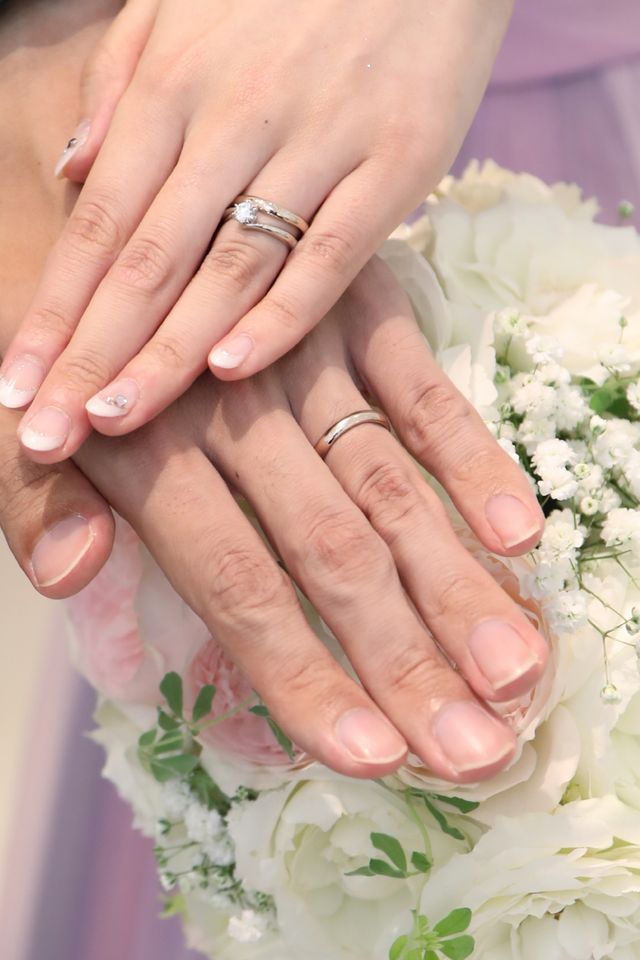 結婚指輪と婚約指輪の重ね着け