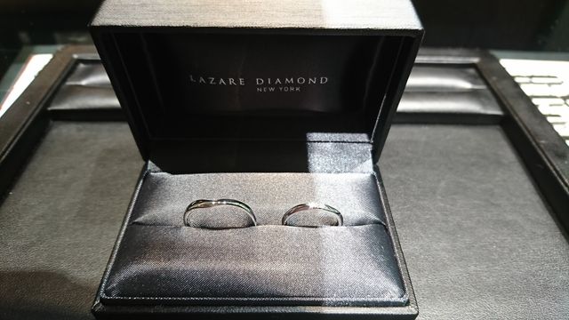 左が男性用、右が女性用です。