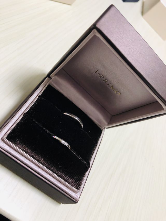 シンプルなデザインでつけやすい。