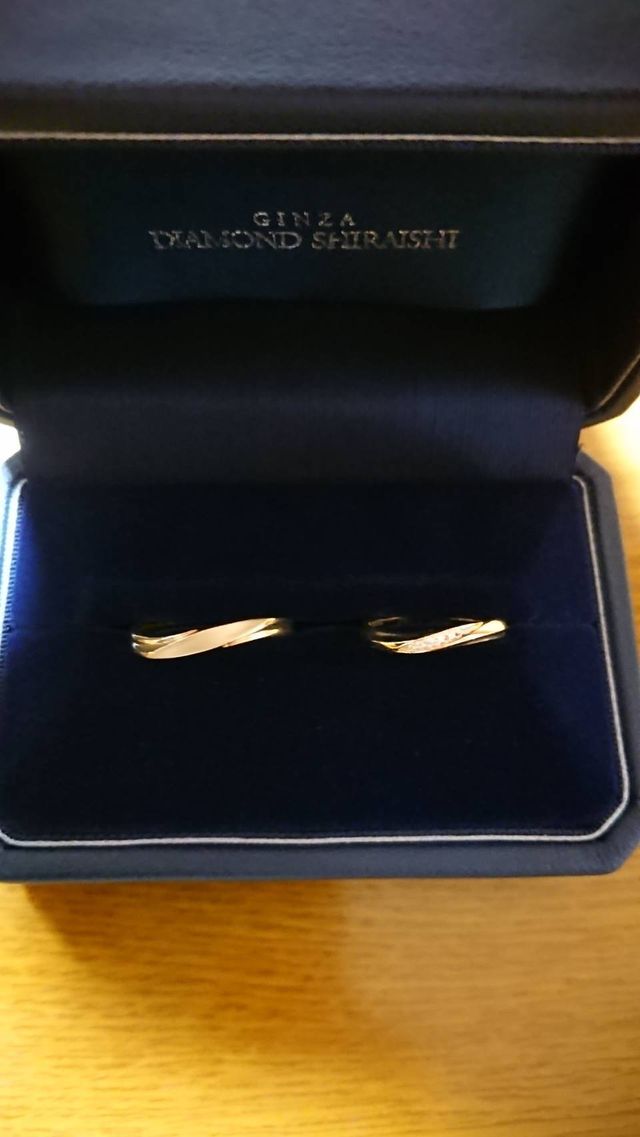 イエローゴールド