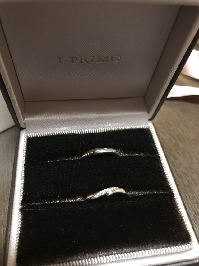 箱に入った状態です。