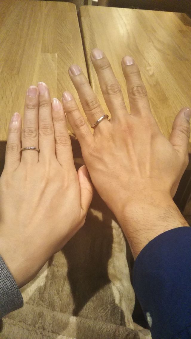 地味過ぎず派手過ぎず、日常使いもしやすいです。