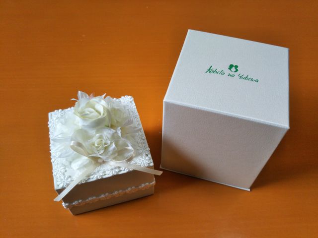 リングピロー外観と箱です。