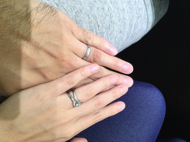 婚約指輪も結婚指輪もアイプリモさんで購入。