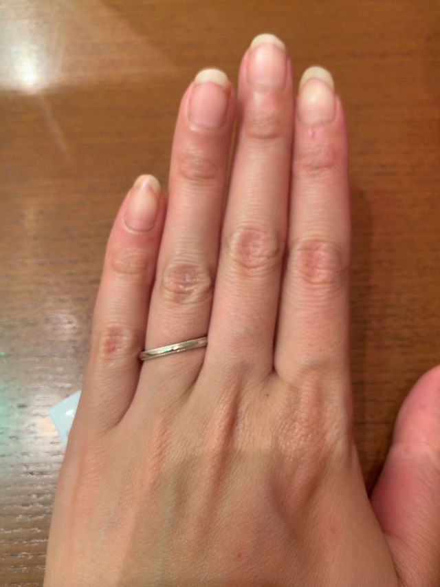 試着のお写真です。シンプルで綺麗。