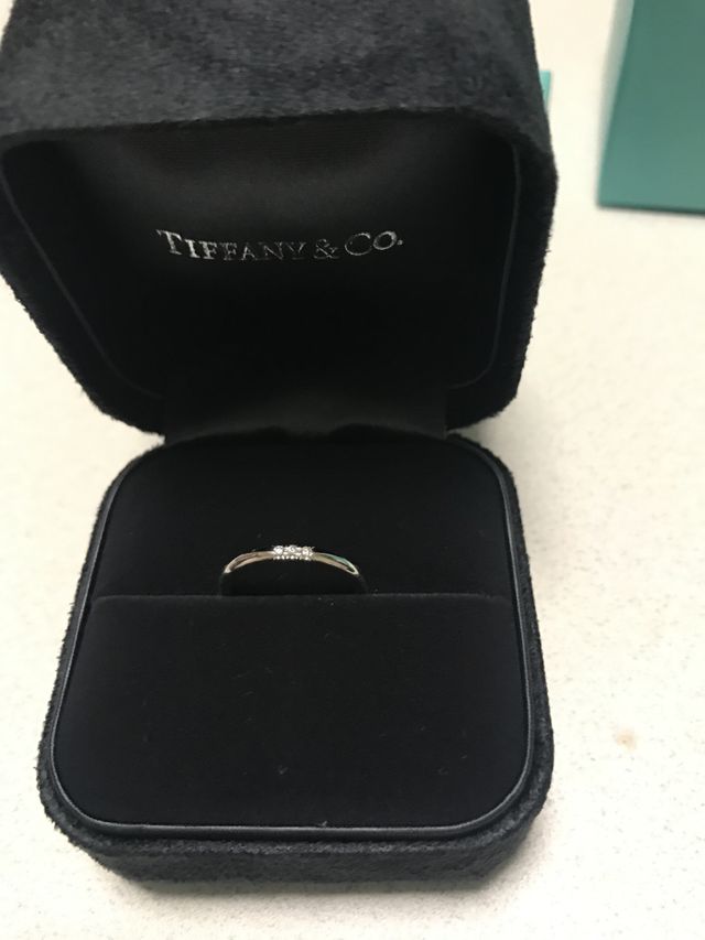 ダイヤモンド3粒の指輪