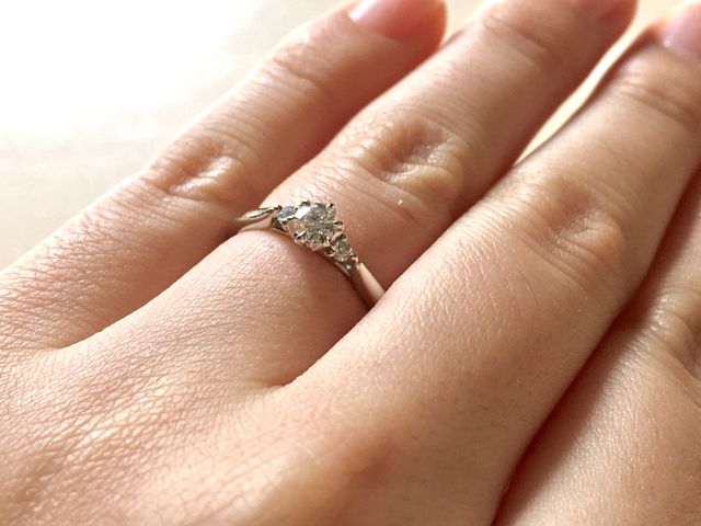 横から見るとお花が咲いてるように見えて可愛いです。