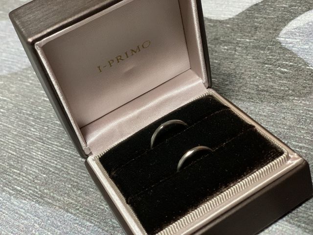 デザインが可愛くお洒落な
指輪です!とても満足してます！
