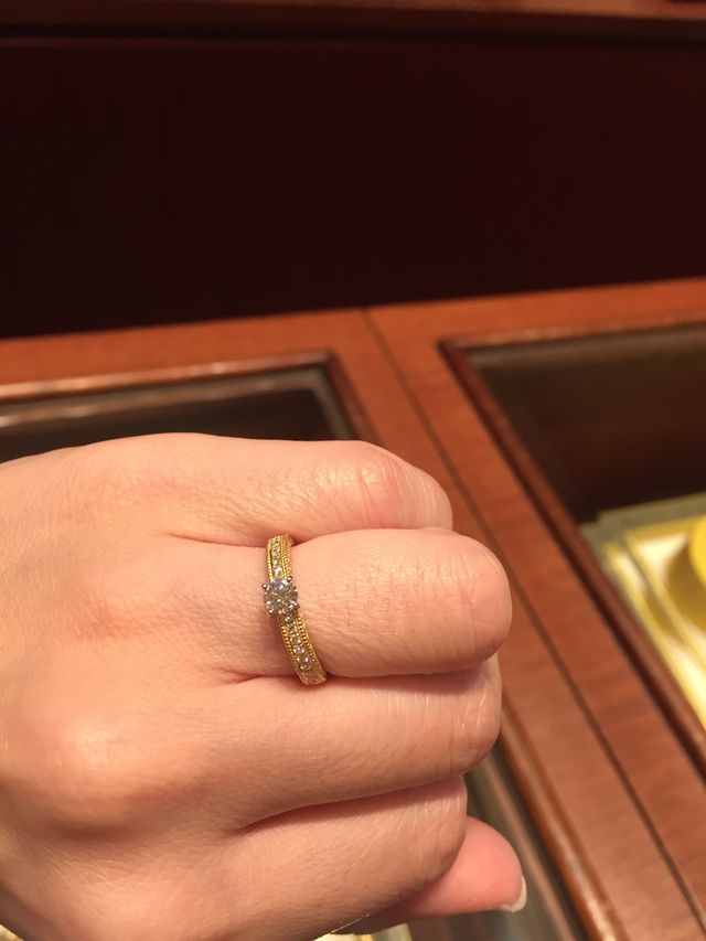 アッローロ　クラシコという指輪