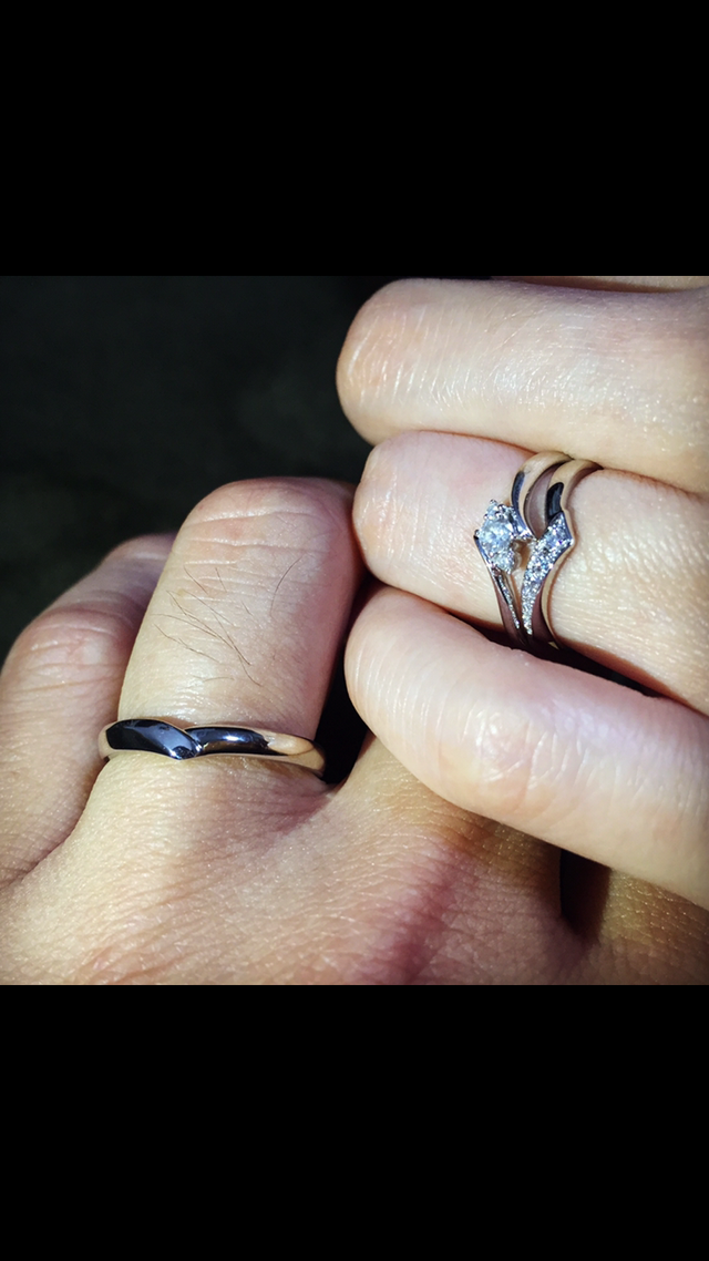 指輪が完成して撮った写真です。