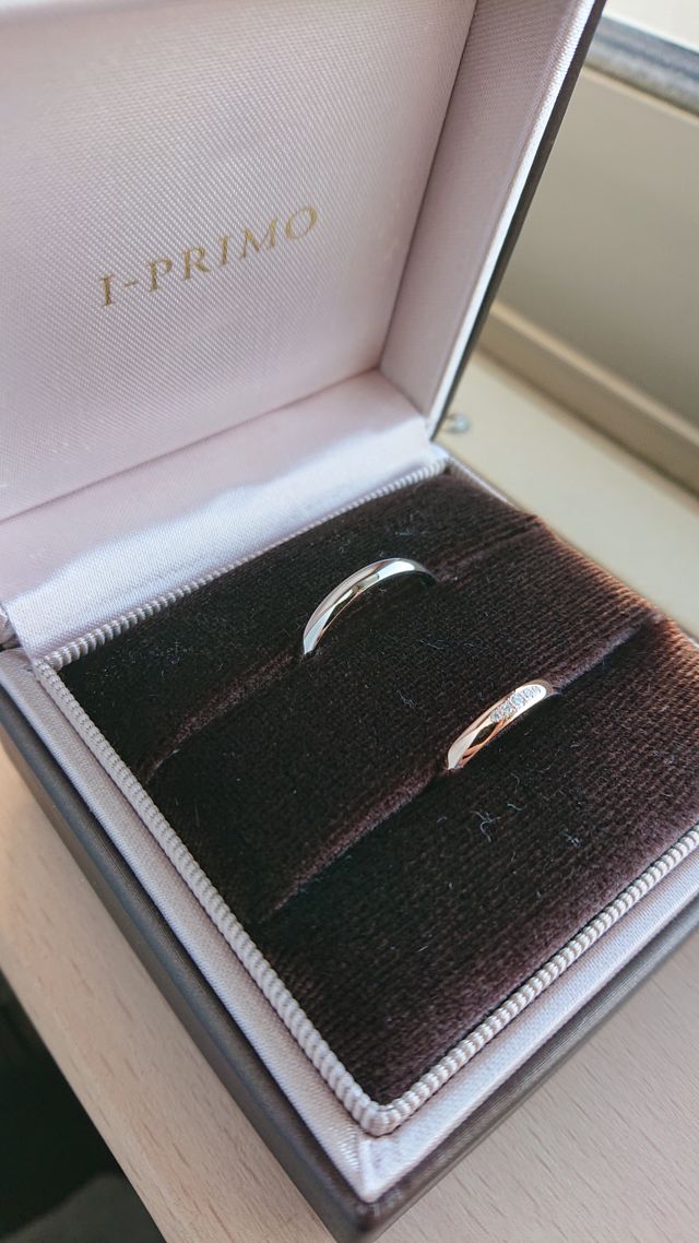 結婚指輪でまだ日常生活で使用していない状態です。
