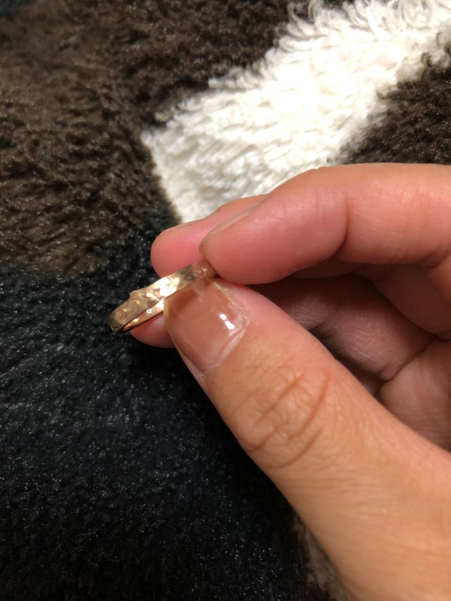結婚指輪のハワイアンジュエリーです。