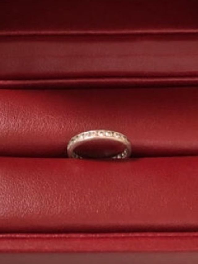 エタニティと結婚指輪も見せていただきました