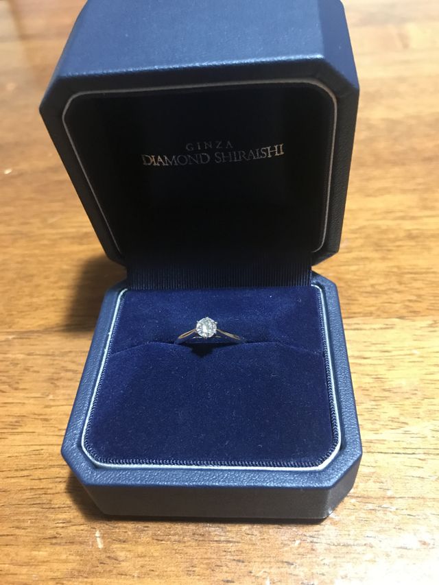 ソリティア、0.3カラットです