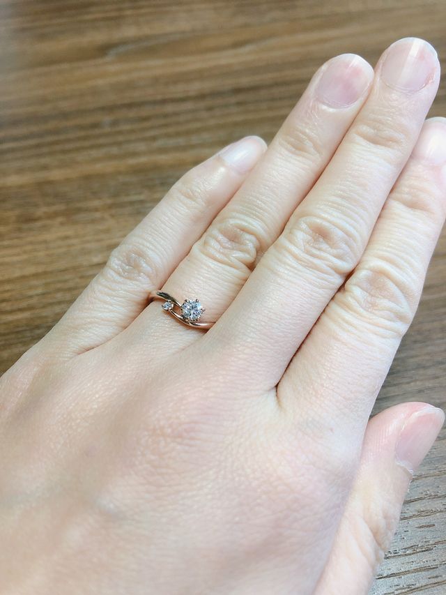 誕生日プレゼントの婚約指輪