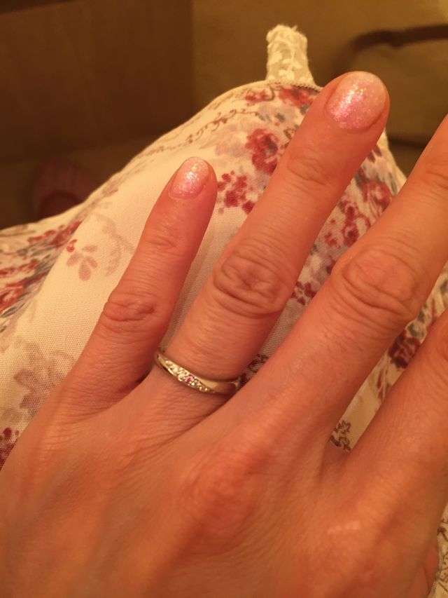 指輪をはめた感じ