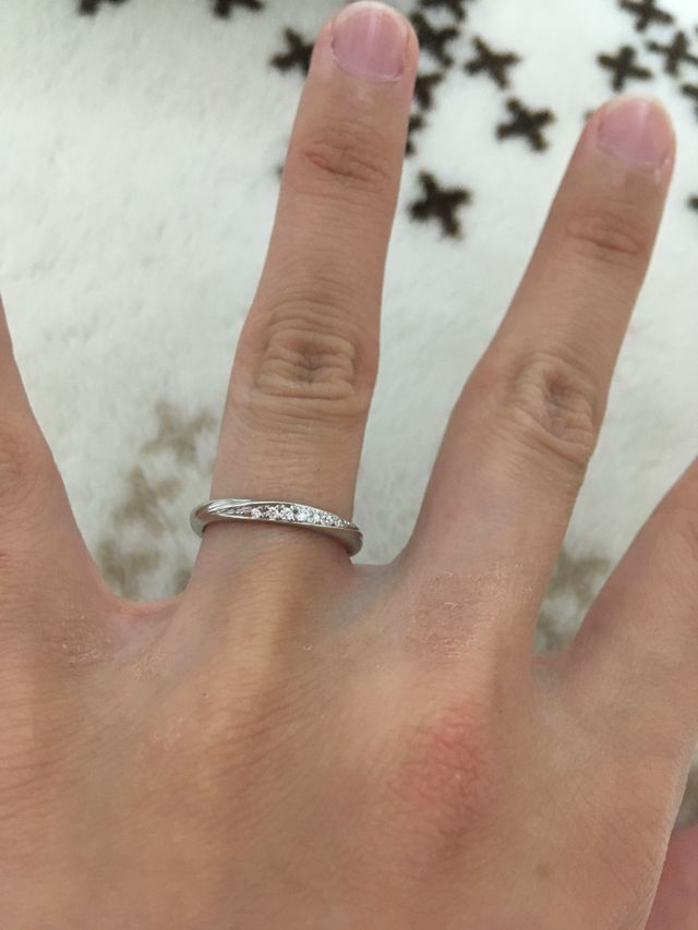 ダイヤがきらっと光ります