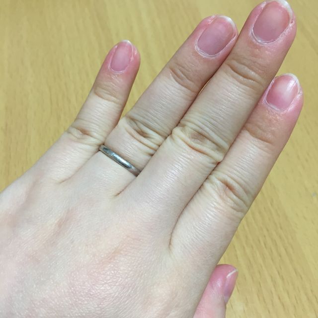 購入してから約２年、だいぶキズがついています。