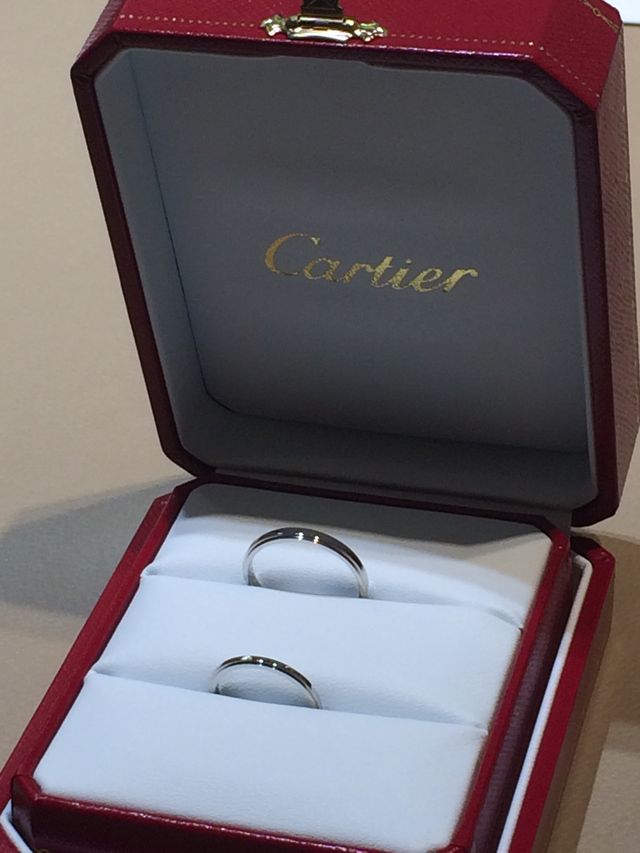 シンプルで飽きがこなくて男性にも女性にもオススメです。