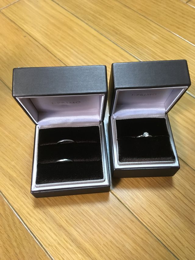 結婚指輪と婚約指輪