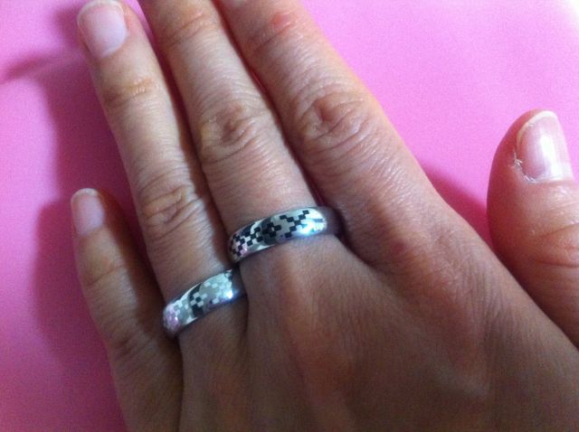 永遠の愛を意味する模様らしいです。他にも種類があります。