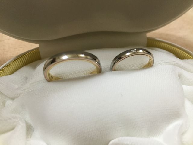 彼、15.5号、私、5.5号の指輪。