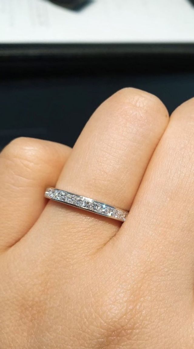 ハーフエタニティです