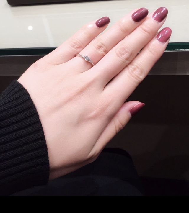 オリオンという婚約指輪にしました。