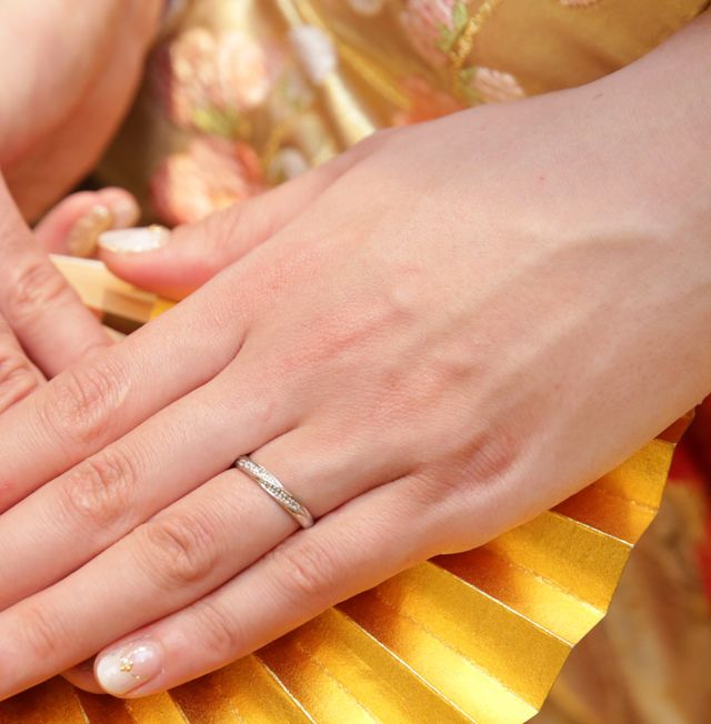 華やかさのあるデザインです♪