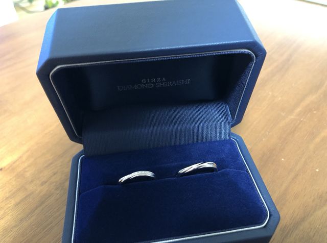 控えめなダイヤの輝きに惹かれました。