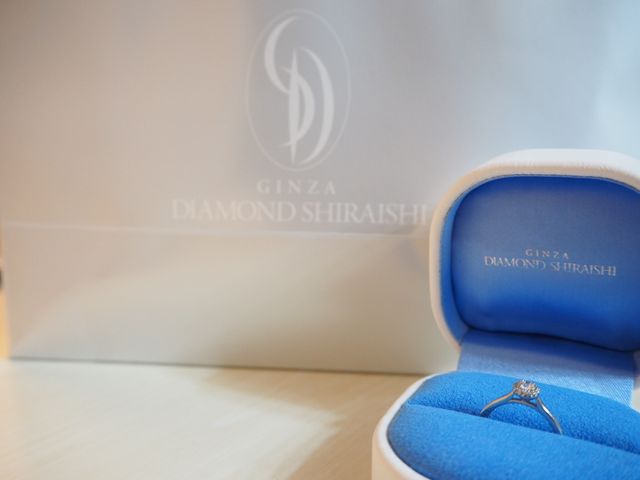 銀座ダイヤモンドシライシさんで婚約指輪を購入しました。