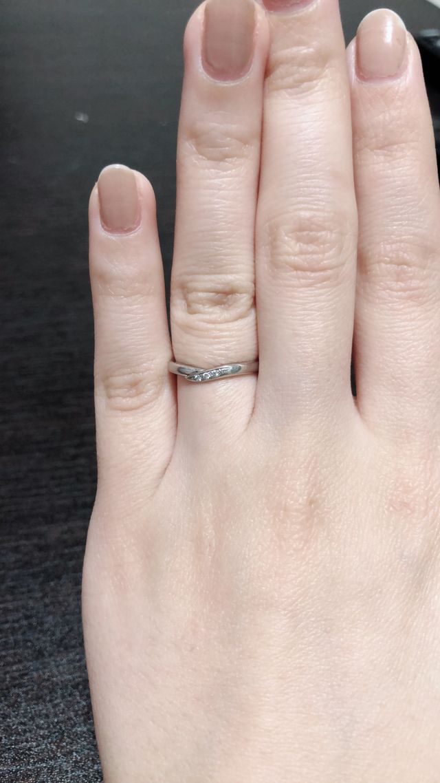 愛用中
指が長く見えます。