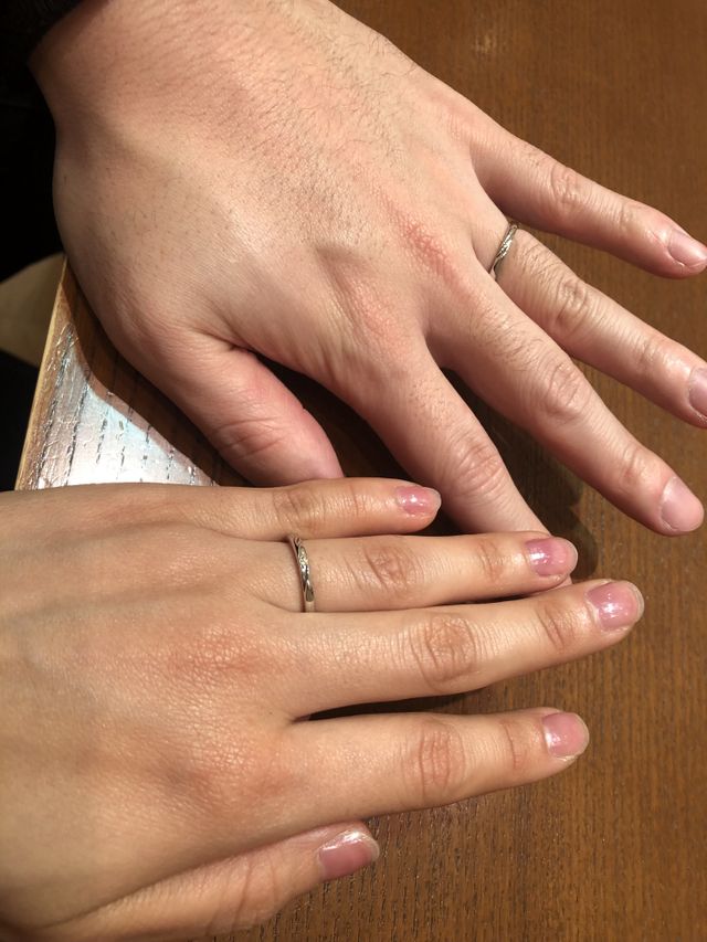 ペアのリングを購入させてもらいました。