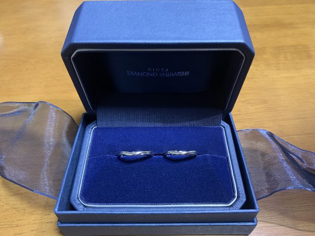 ペアでボックスに入れてもらいました