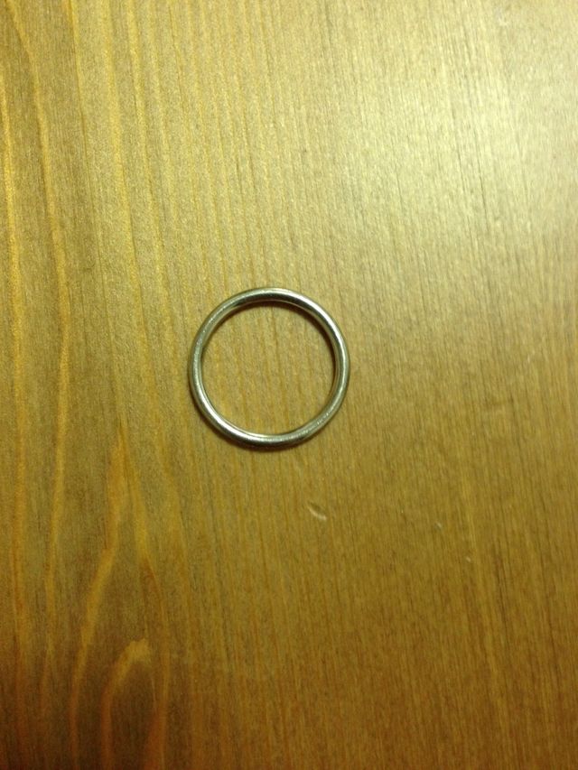 丸型の指輪です。。