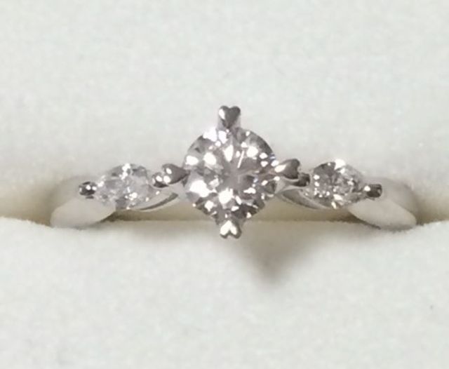 指輪正面の写真