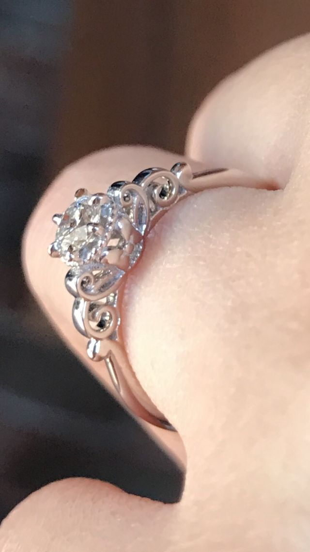 フルオーダーメイドで、シンデレラのデザインぽくしました。