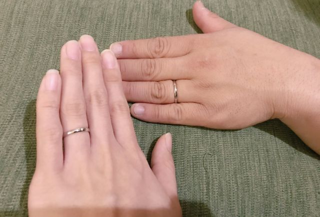 人生初の指輪が結婚指輪でした。大事に使います。
